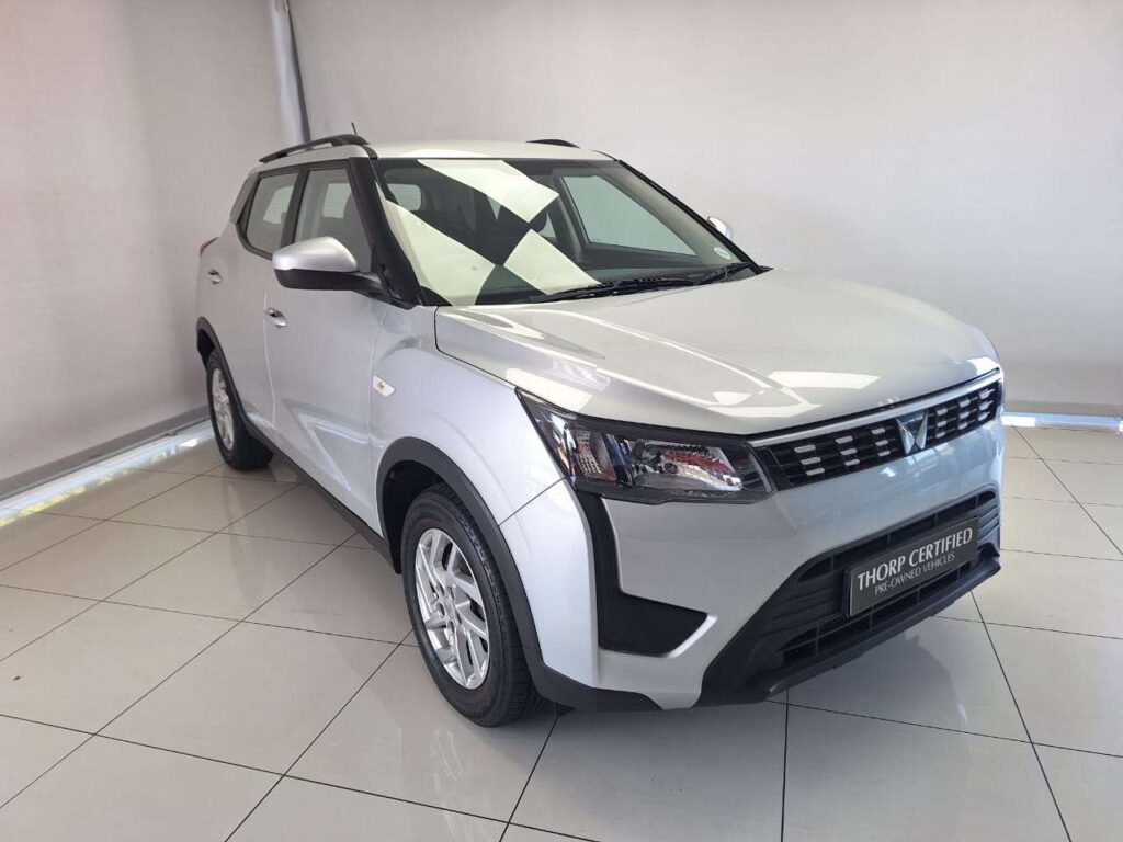 2023 Mahindra XUV300  W6 Diesel